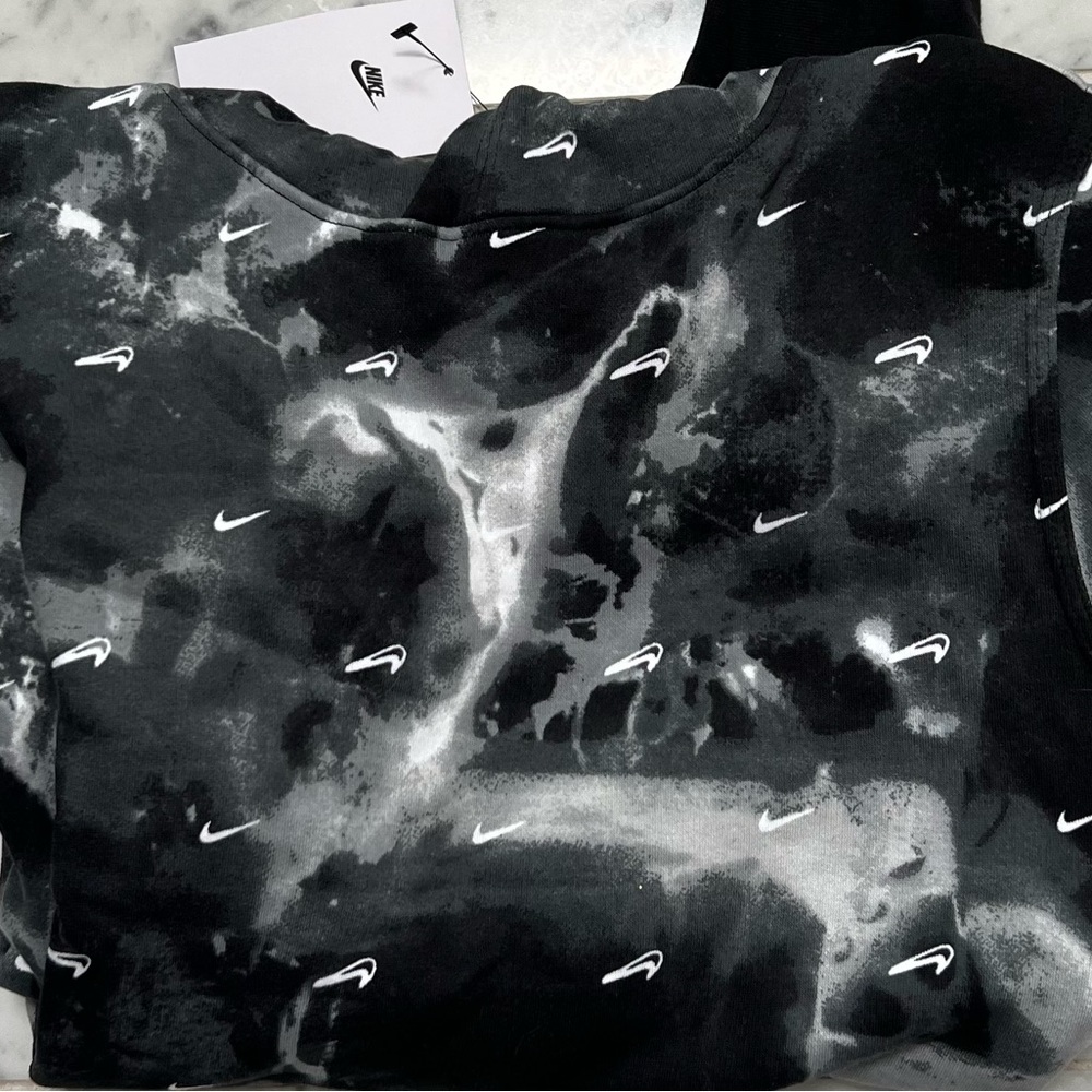 Boys Size XL New with Tags Sweatshirt